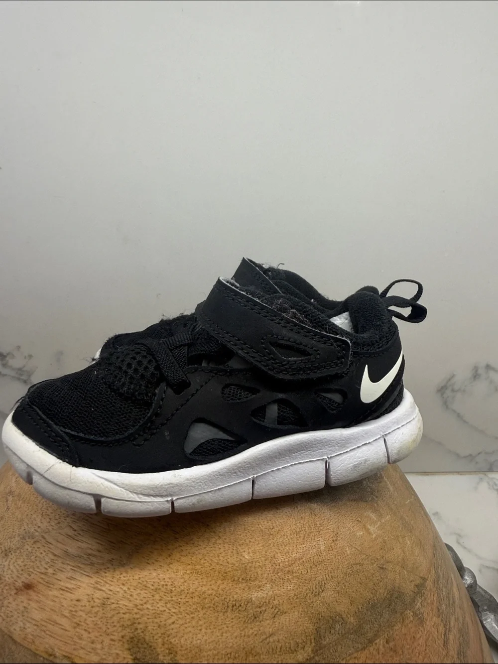 Nike Kids Black and White Hook-and-Loop Sneakers